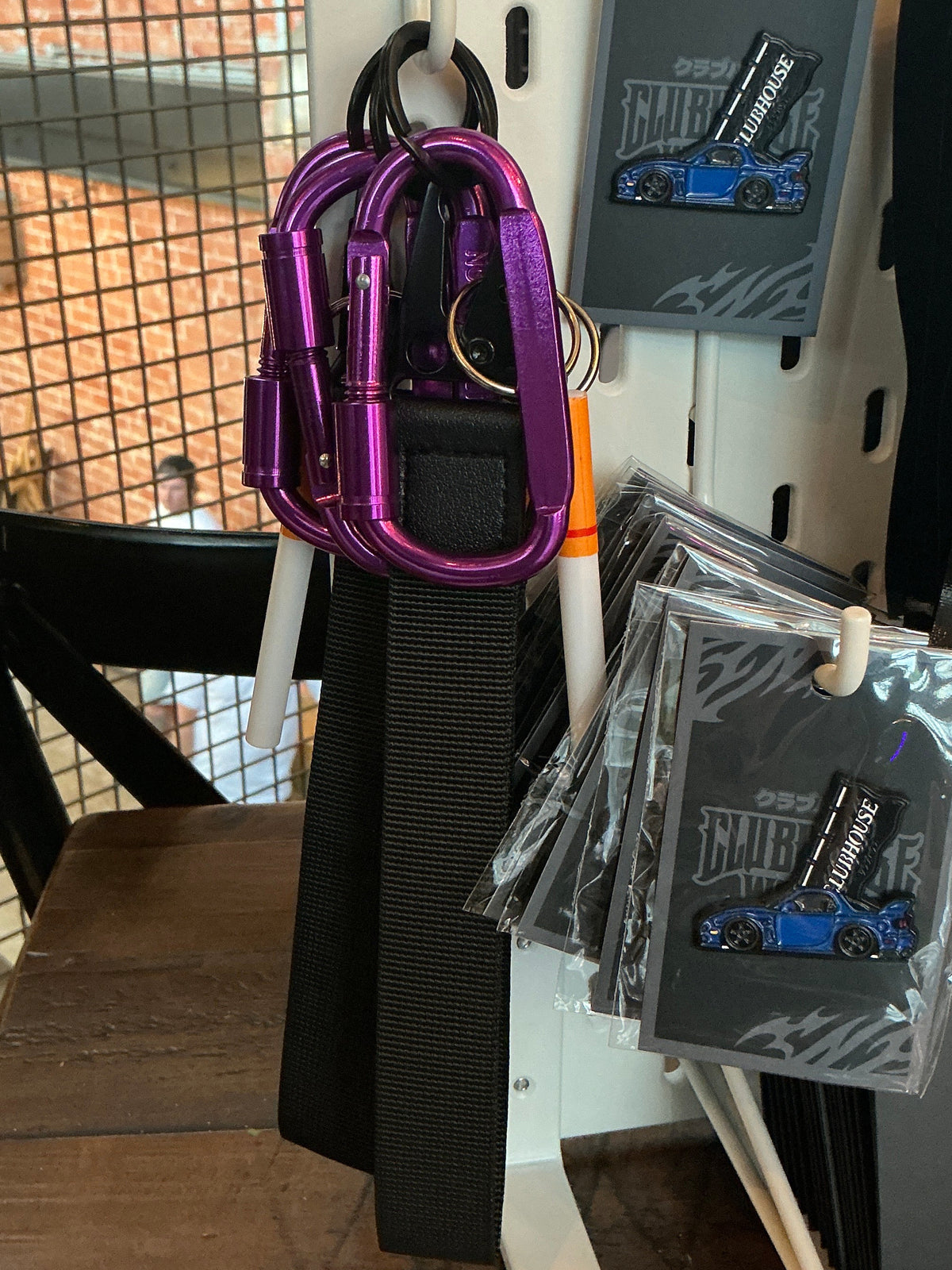 Carabiner pack